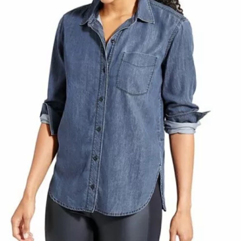 Athleta Shirt Woman’s Size XS